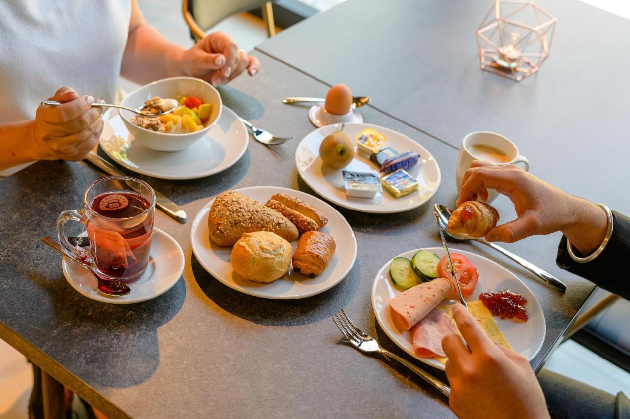 Ibis Hotel Friedrichshafen Airport Messe Экстерьер фото