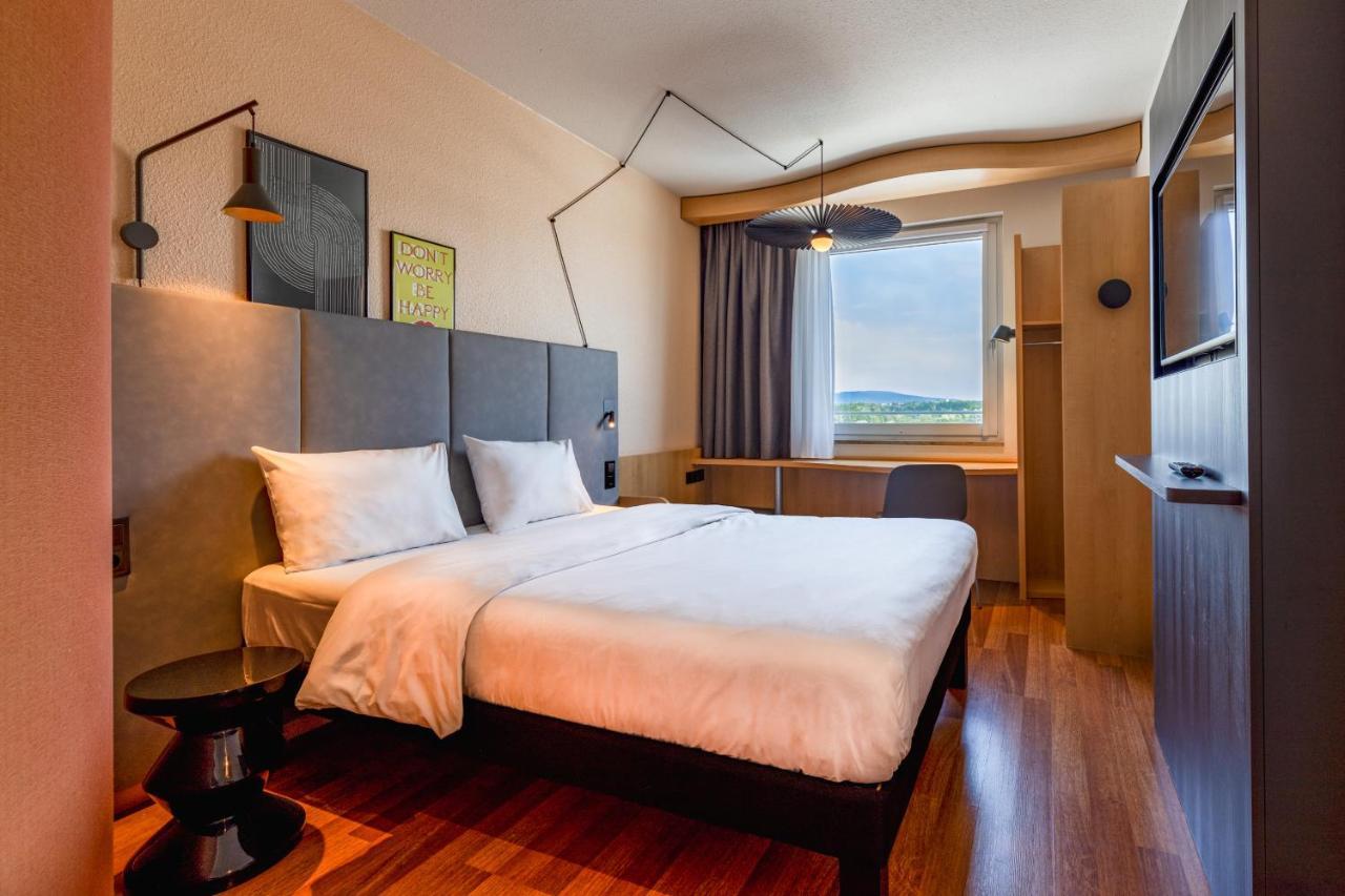 Ibis Hotel Friedrichshafen Airport Messe Экстерьер фото