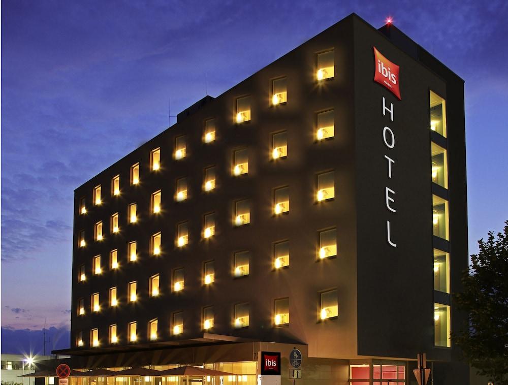 Ibis Hotel Friedrichshafen Airport Messe Экстерьер фото