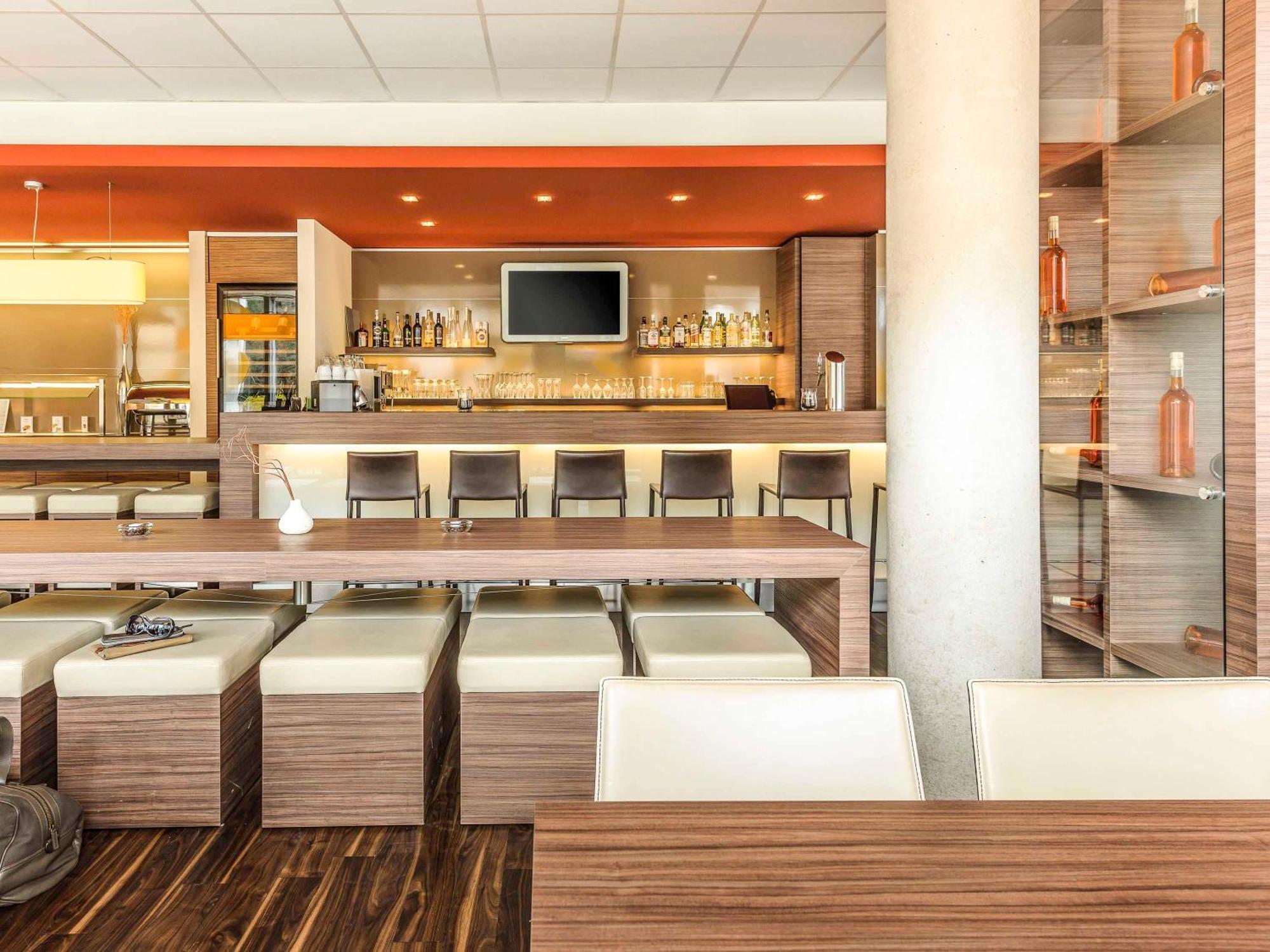 Ibis Hotel Friedrichshafen Airport Messe Экстерьер фото